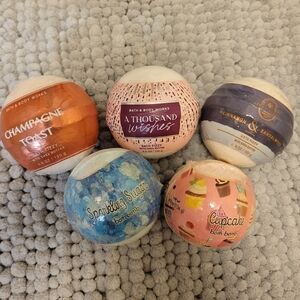 Set of 5 Bath Bombs
